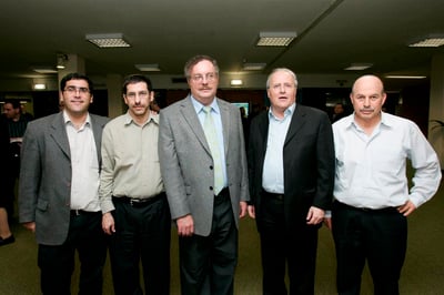 המאבק על העוזרים: הרשקוביץ נגד אורלב
