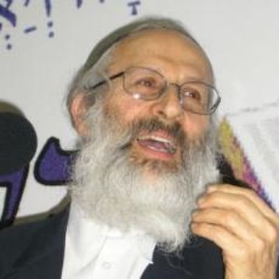 הרב שלמה אבינר: "לא לפנות לרבנים שלוקחים כסף"