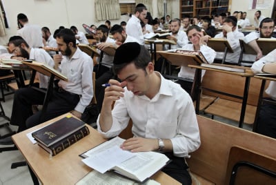 נאמני תורה ועבודה: אין בסיס הלכתי ל"חוק האברכים"