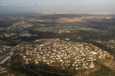 בעלי האג"ח יידרשו מברקת להתערב ולהציל את נוף ציון