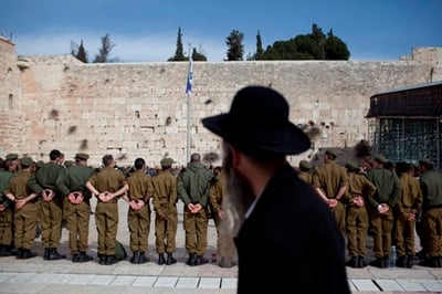 החרדים: על חוק טל נפיל את הממשלה