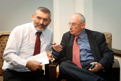 אלדד ובן ארי מנסים לחטוף את האות ט מהאיחוד הלאומי