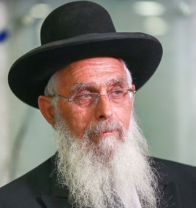 האזינו לרב אריאל: מוציאים דברי בשמי ולא על דעתי