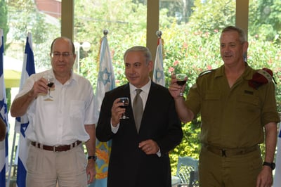 נתניהו ויעלון החליטו: כהונת הרמטכ"ל תוארך בשנה
