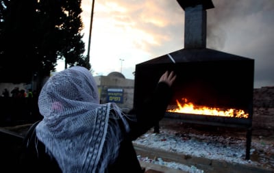 שו"ת סמס: החלטנו להתחתן ומקובל אמר שהשמות שלנו לא מתאימים, מה לעשות?