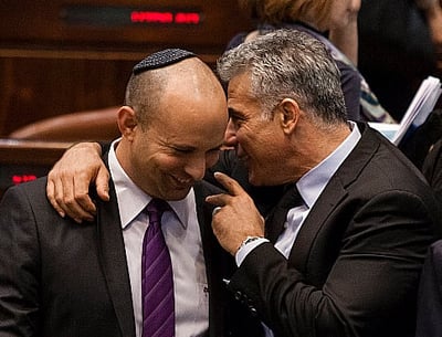 הערכים הכי נצפים בויקיפדיה: לפיד ניצח את בנט