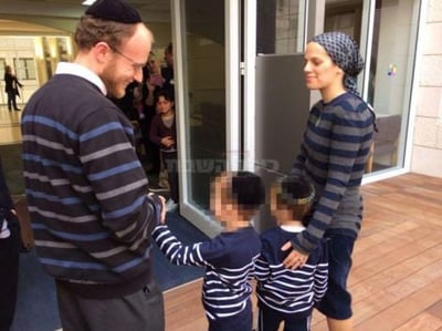 ברוך רופא חולים: האחים גרוס שוחררו מבית החולים