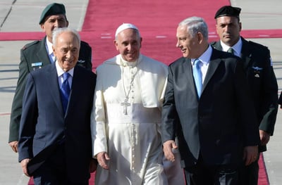 ראש הממשלה לאפיפיור: "ברוך בואך, הוד קדושתך"