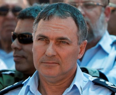"לא אאשר לחכי"ם מסוימים לעלות להר הבית"