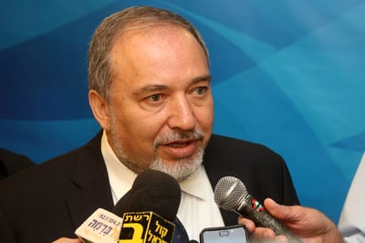 דרמה: ליברמן מפרק את הליכוד ביתנו