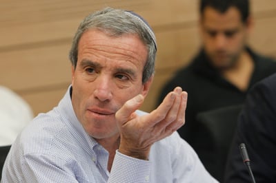 נמנע מחטף: שוב בוטלה ההצבעה על חוק הגיור