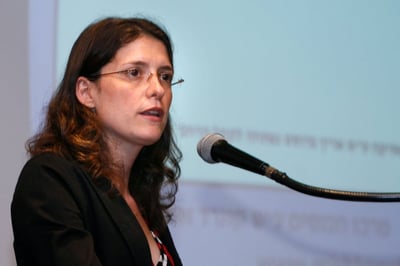 מרגש: בת ראשונה לקרנית גולדווסר
