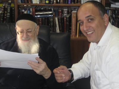 "בזכות יאיר לפיד מאות בתי כנסת נבנו השנה"