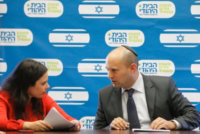בנט, מאחוריך: איילת שקד בהצהרה מפתיעה