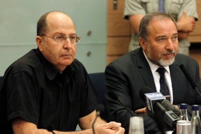ליברמן או יעלון: את מי הציבור מעדיף כשר הבטחון?