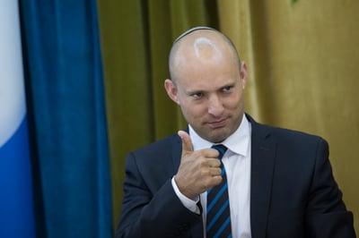 סקר דרמטי: בנט נוסק, דרעי על סף אחוז החסימה