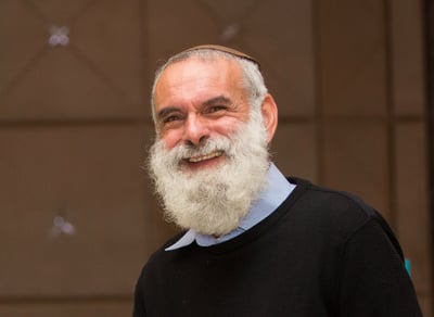 התפללו לרפאותו השלמה של הרב אביחי רונצקי