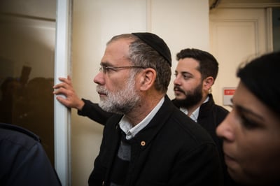 הותר לפרסום: זה הר"מ מהאולפנא החשוד באונס