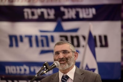בן ארי לליברמן: "בטל המנוי של צה"ל על עיתון 'הארץ'"