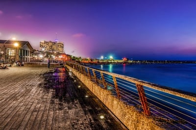 לכל היופי הזה יצטרף מייצג חנוכייה ענקי - נמל תל אביב (צילום: יחצ)