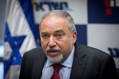 זועמים על "בצלם": "שקרנים; חצו גבולות"
