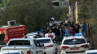 מגדל: רצח את אשתו, שני ילדיו והבן של השכנים