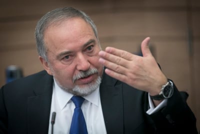 האיום של ליברמן לסגור את המכינה בעלי – ספין ריק