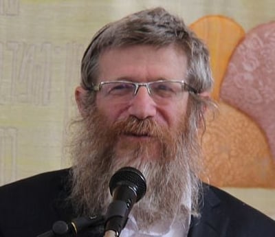 הרבנים התאחדו; נגד הדחת הרב קוסטינר מהצבא