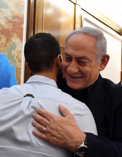 נתניהו נפגש עם המאבטח מירדן: "ירדה לי אבן מהלב"