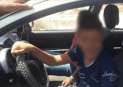 השוטרים נדהמו לגלות מי נוהג ברכב