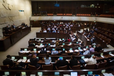 הבית היהודי הצביע בעד- חוק ההמלצות עבר ועדה