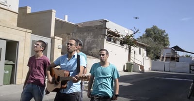 גם שי פירון שם: הקליפ המאחד של מתי שריקי