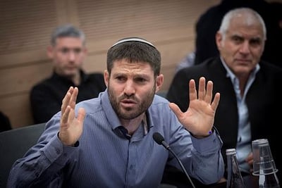 סמוטריץ' לראה"מ: ההיתר לכדורגל בשבת מנוגד לחוק