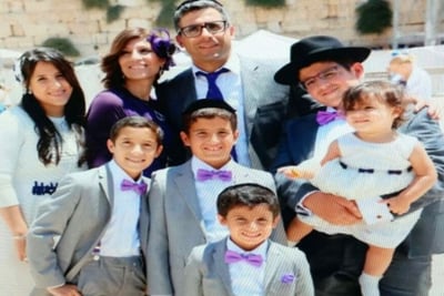 בני משפחת אזן שנספו בשריפה נקברו בישראל