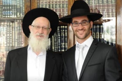 נציגו של אלי ישי- נכדו של הרב עובדיה יוסף