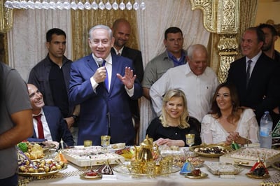 נתניהו במימונה: "מדברים על זכויות אדם עם דגל נאצי"