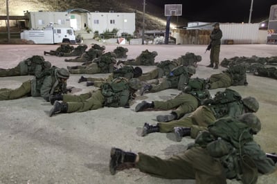 חיילים נכוו בידיים בגלל פקודה אסורה