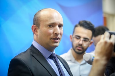 בנט מגיב לאבו מאזן: "אנחנו כאן למנוע מדינה פלסטינית"