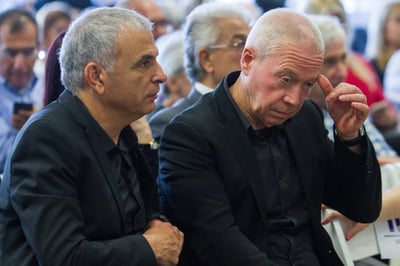 דרמה בכולנו: כחלון פיטר את יואב גלנט; עזריה פורשת