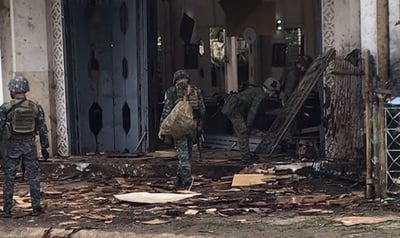 פצצות בכנסייה בפיליפינים: 27 הרוגים, עשרות פצועים