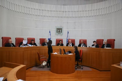 כמה שופטים תמנה הממשלה? זו הסיבה למאבק