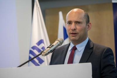 3 ימים לפקיעת המנדט: בנט בקריאה אחרונה לבני גנץ