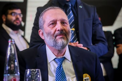 "מצב חירום": דרעי שבר את החרם על תחנת הרדיו