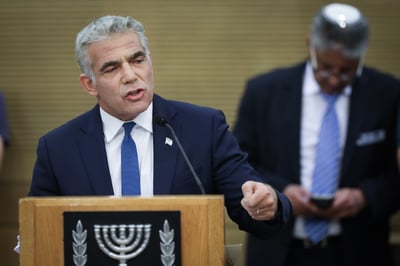 לפיד: הצעת חוק שתמנע מנתניהו לכהן כרה"מ