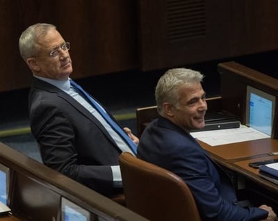 יאיר לפיד: "לא מתחייב להמשיך להיות שני לגנץ"