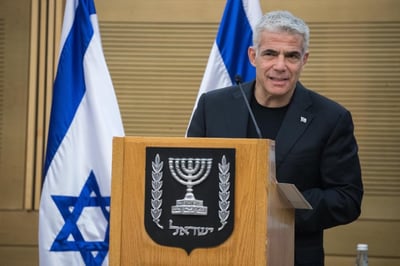 יאיר לפיד מבהיר: "אנחנו לא נשב עם נתניהו"