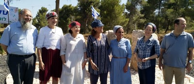 "ליטוף נחמה": עוז וגאו"ן מנציחים את שלושת הנערים