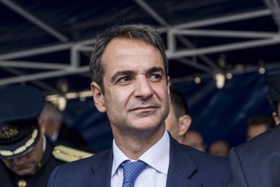 מהפך ביוון: ניצחון ענק לאופוזיציה בבחירות