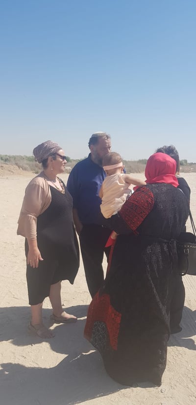 בזמן הדיון בפסילה, גופשטיין יצא לחלץ יהודיה מעזה