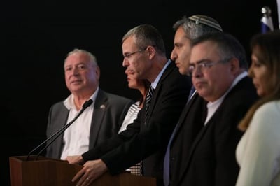 הליכוד נגד גנץ: "מי שרוצה אחדות- שישב עם רה"מ"